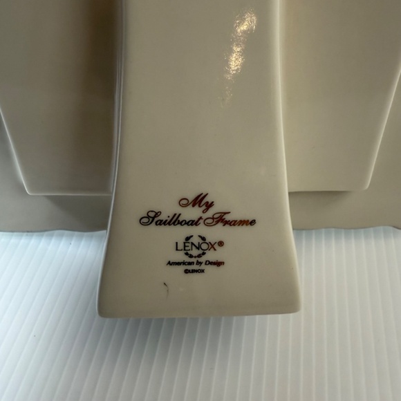LENOX My Sailboat Frame 4" x 6" photo Beach Nautical White and Gold Porcelain - Picture 5 of 6